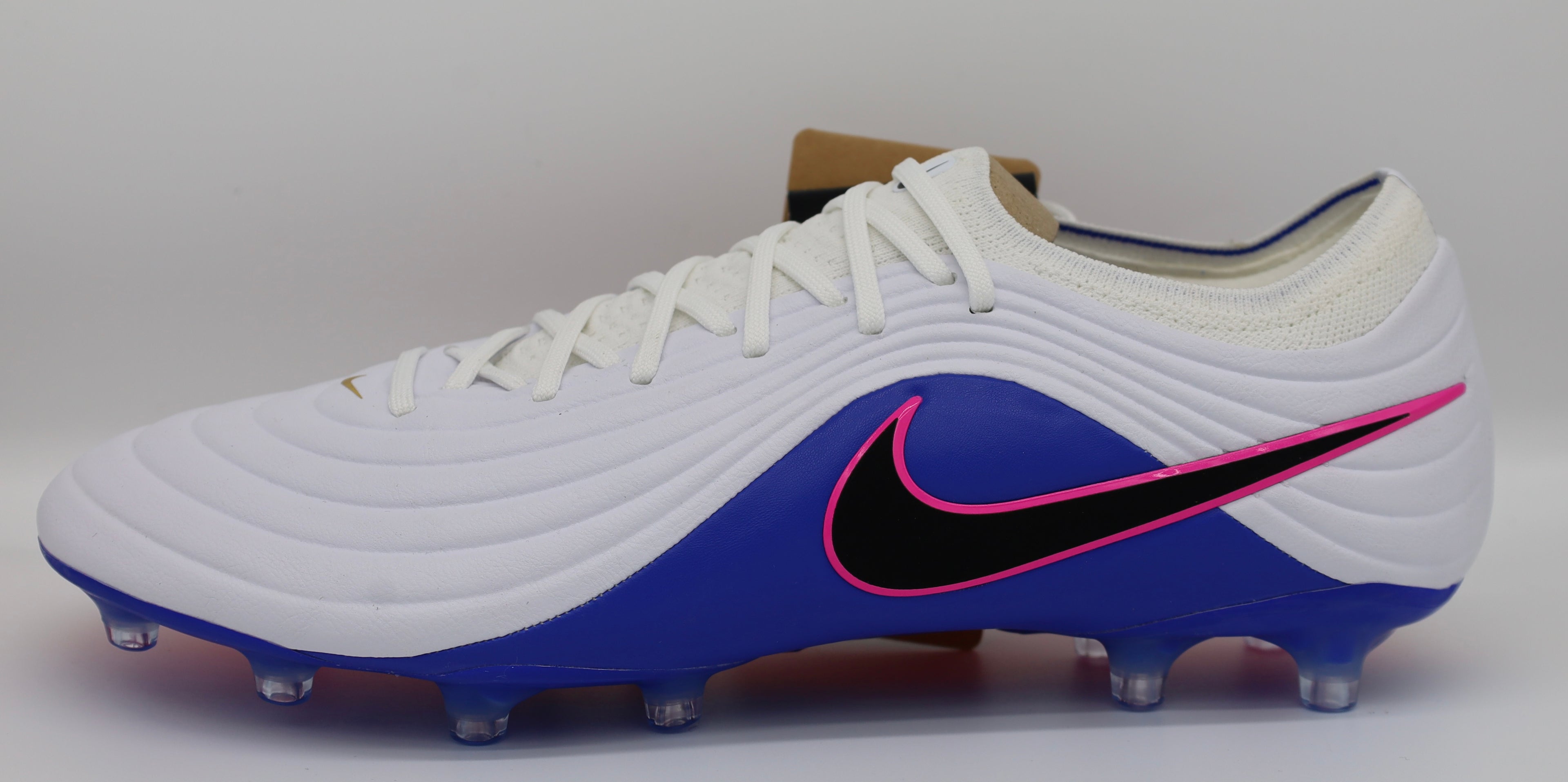 Nike Tiempo Mastero Elite AG-PRO “Attack Pack