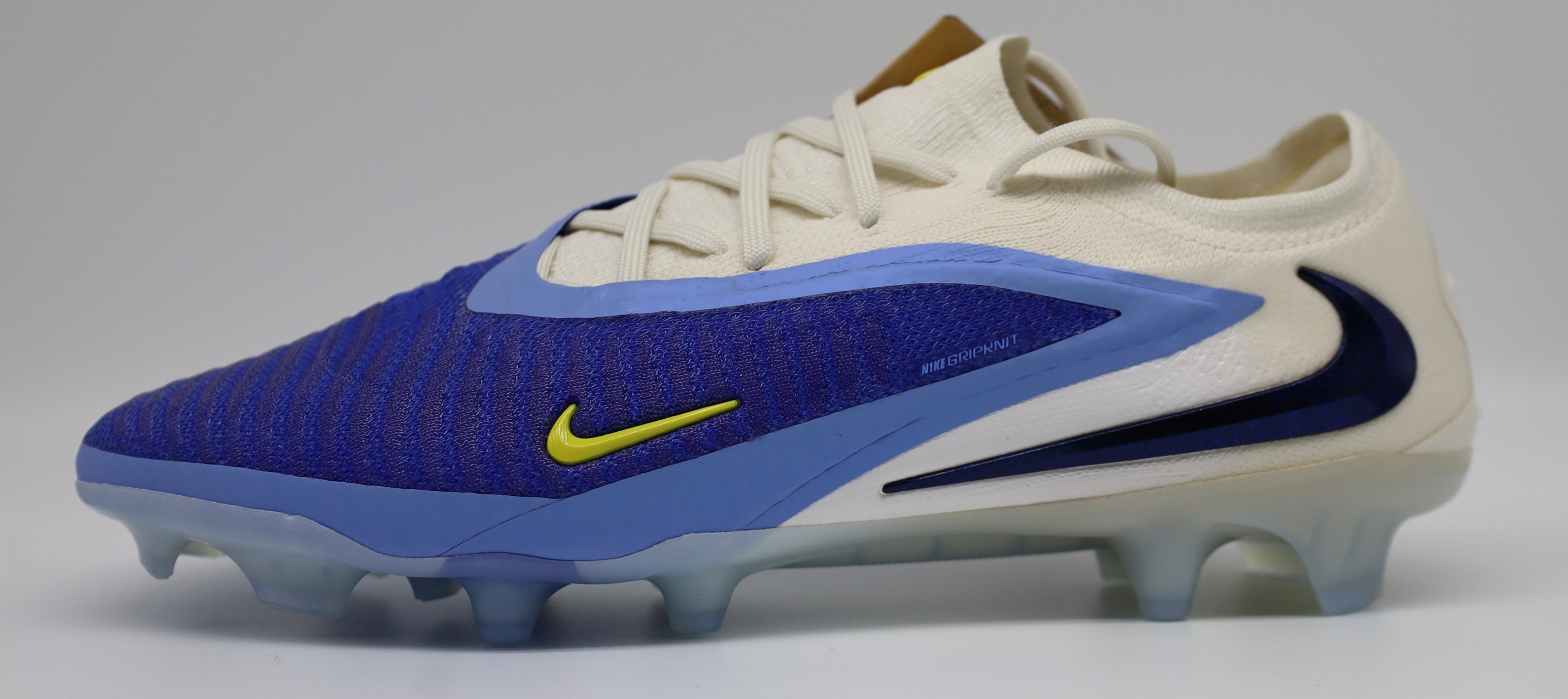 Nike Phantom 6 Low Elite FG “Fear Nothing” - US 8