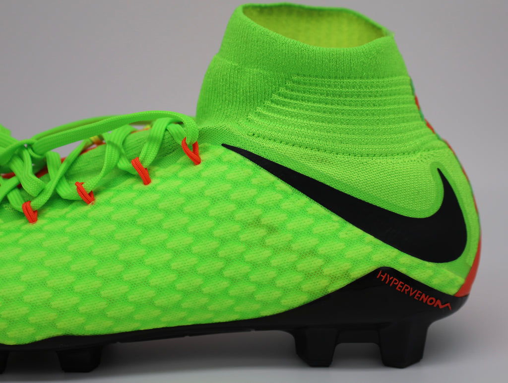 Nike Hypervenom Phatal 3 DF FG “RADIATION FLARE” - US 10