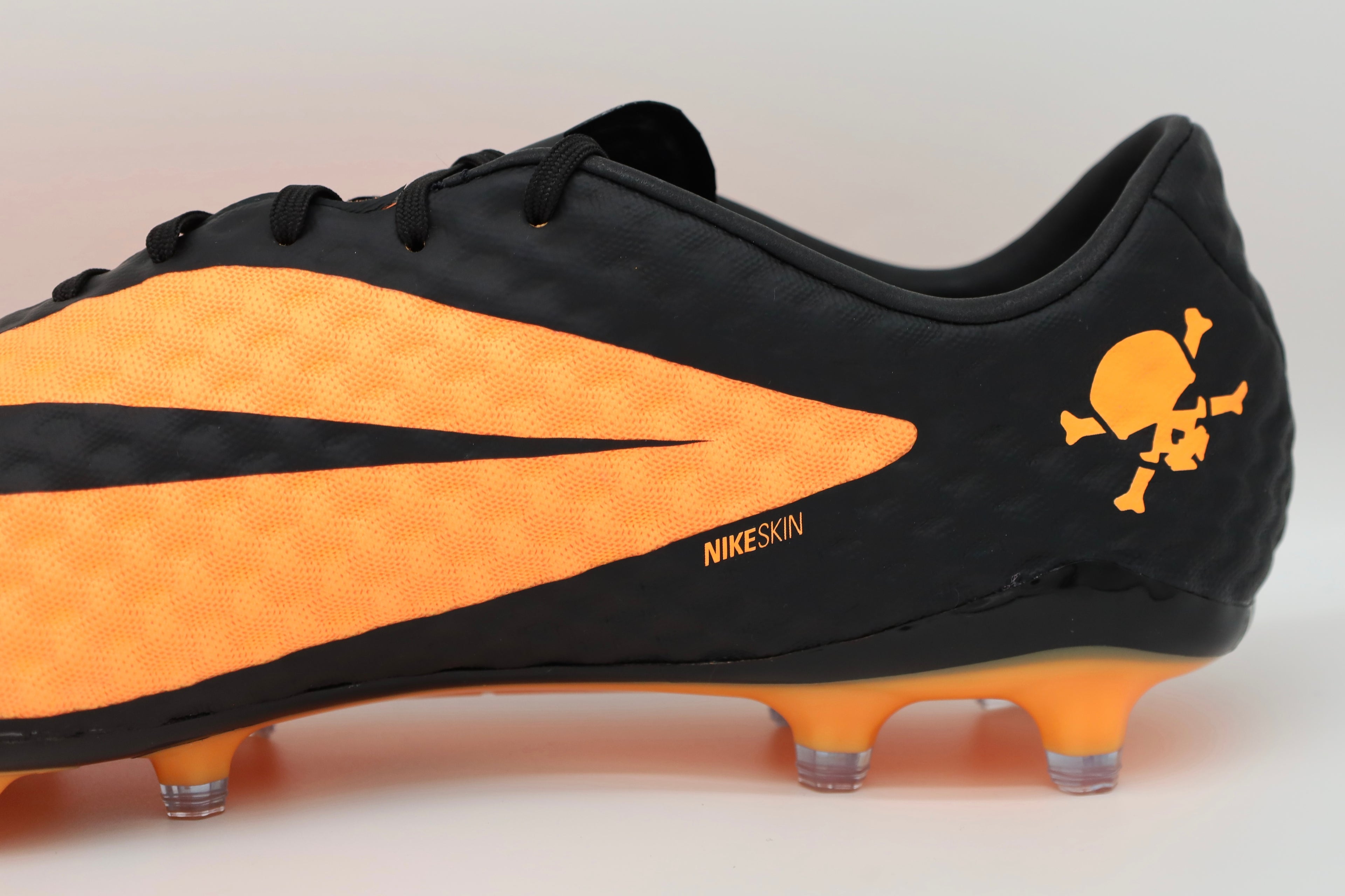 Nike Hypervenom Phantom 1 FG “Black Bright Circus”