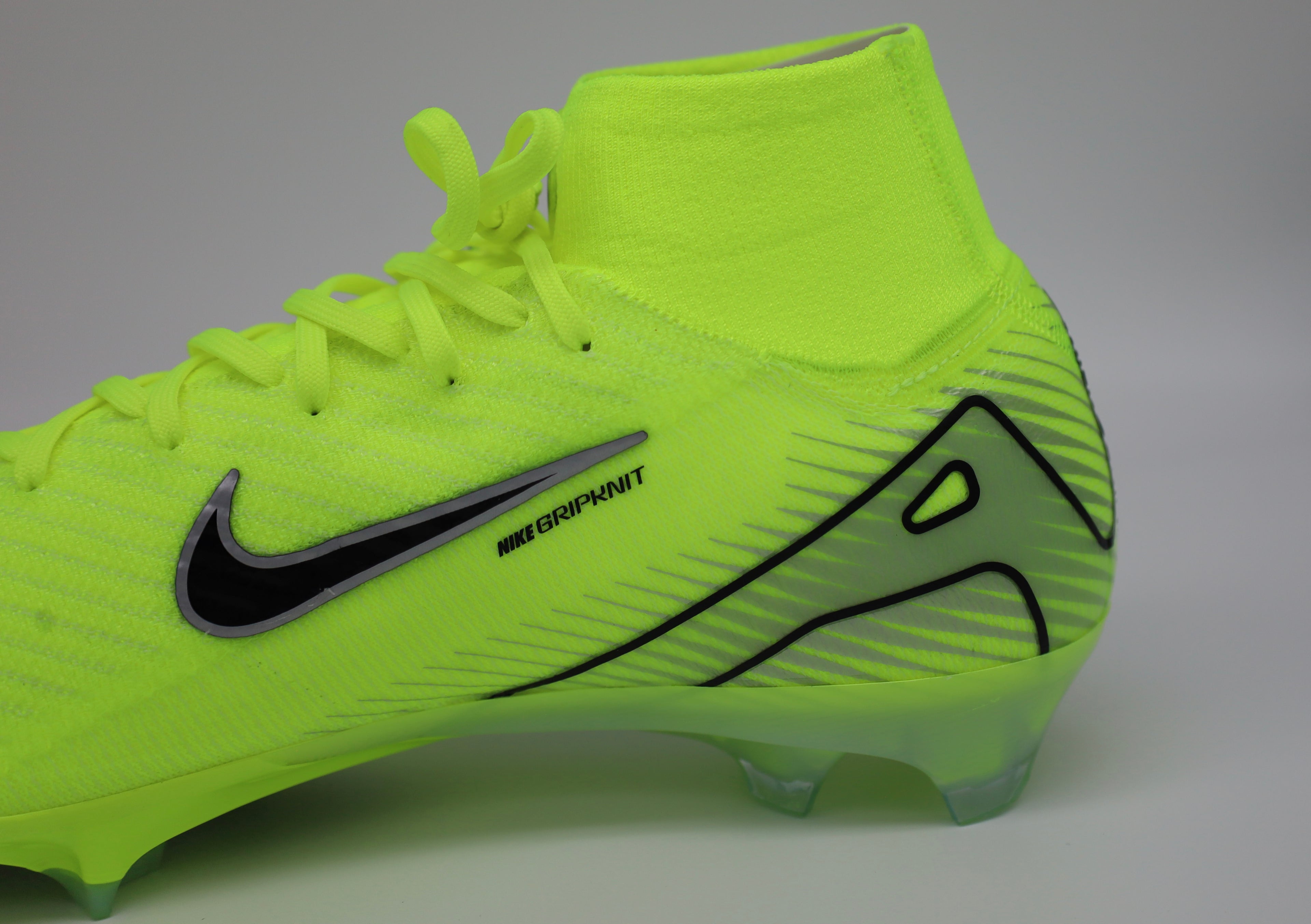 Nike Mercurial Superfly 10 Elite “ Mad Voltage” - US 10