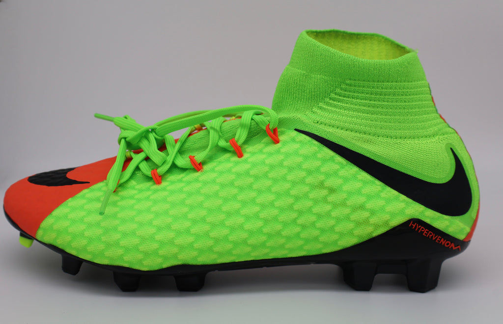 Nike Hypervenom Phatal 3 DF FG “RADIATION FLARE” - US 10