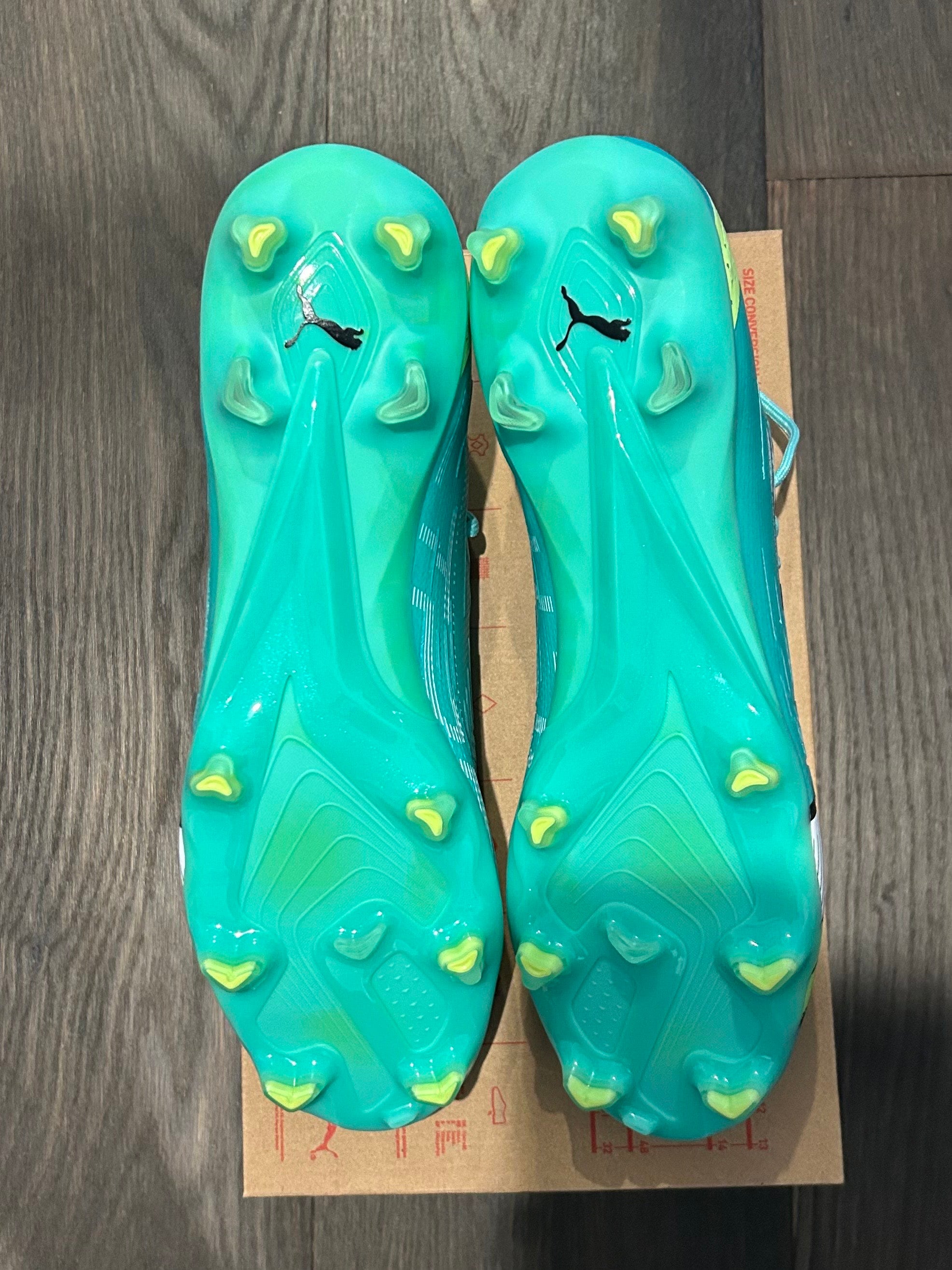 (SIZE US 12) Puma Ultra Ultimate FG/AG