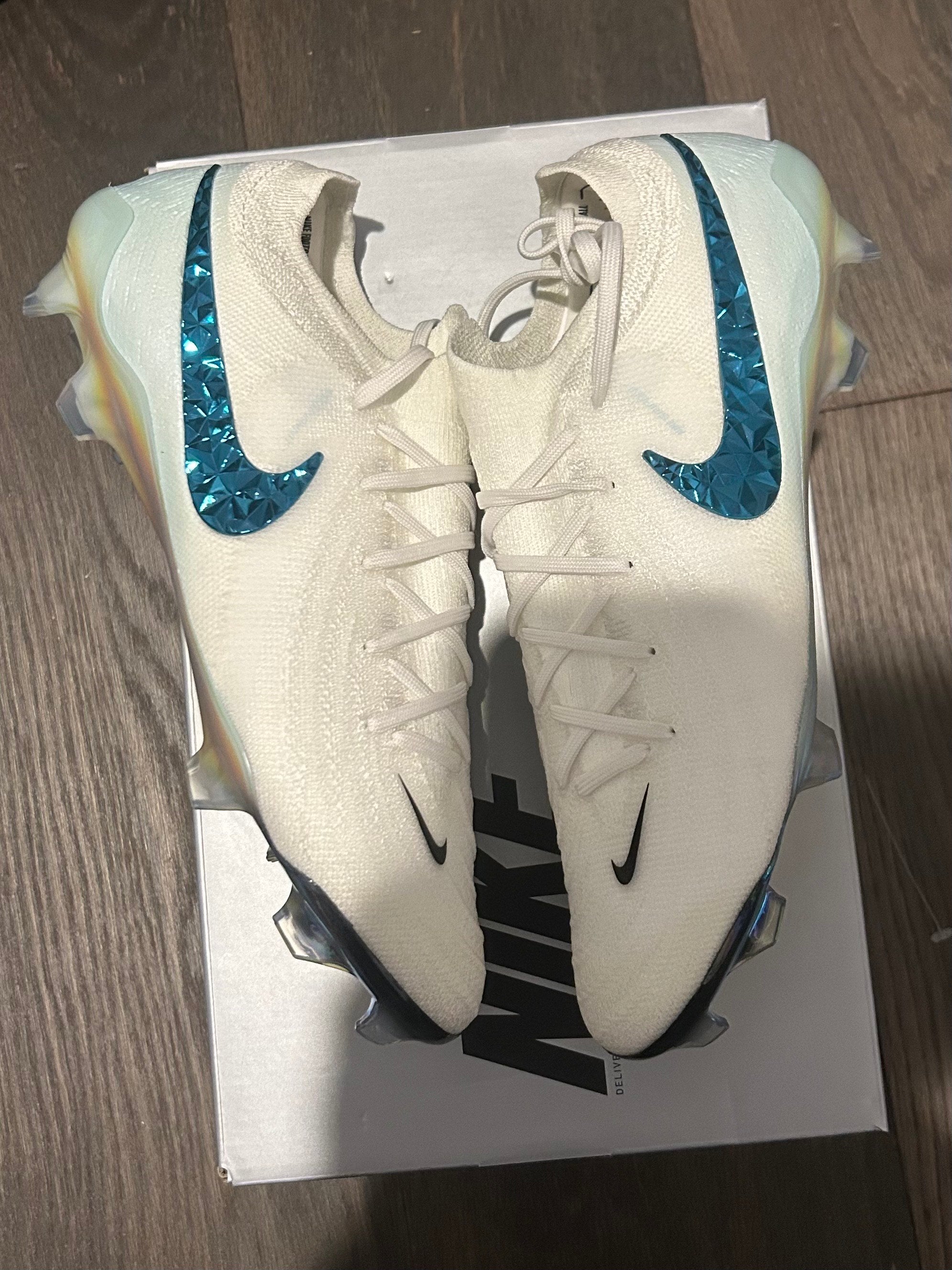 (SIZE US 8) Nike Phantom Gx 2 Elite Nike Chromatic Pack
