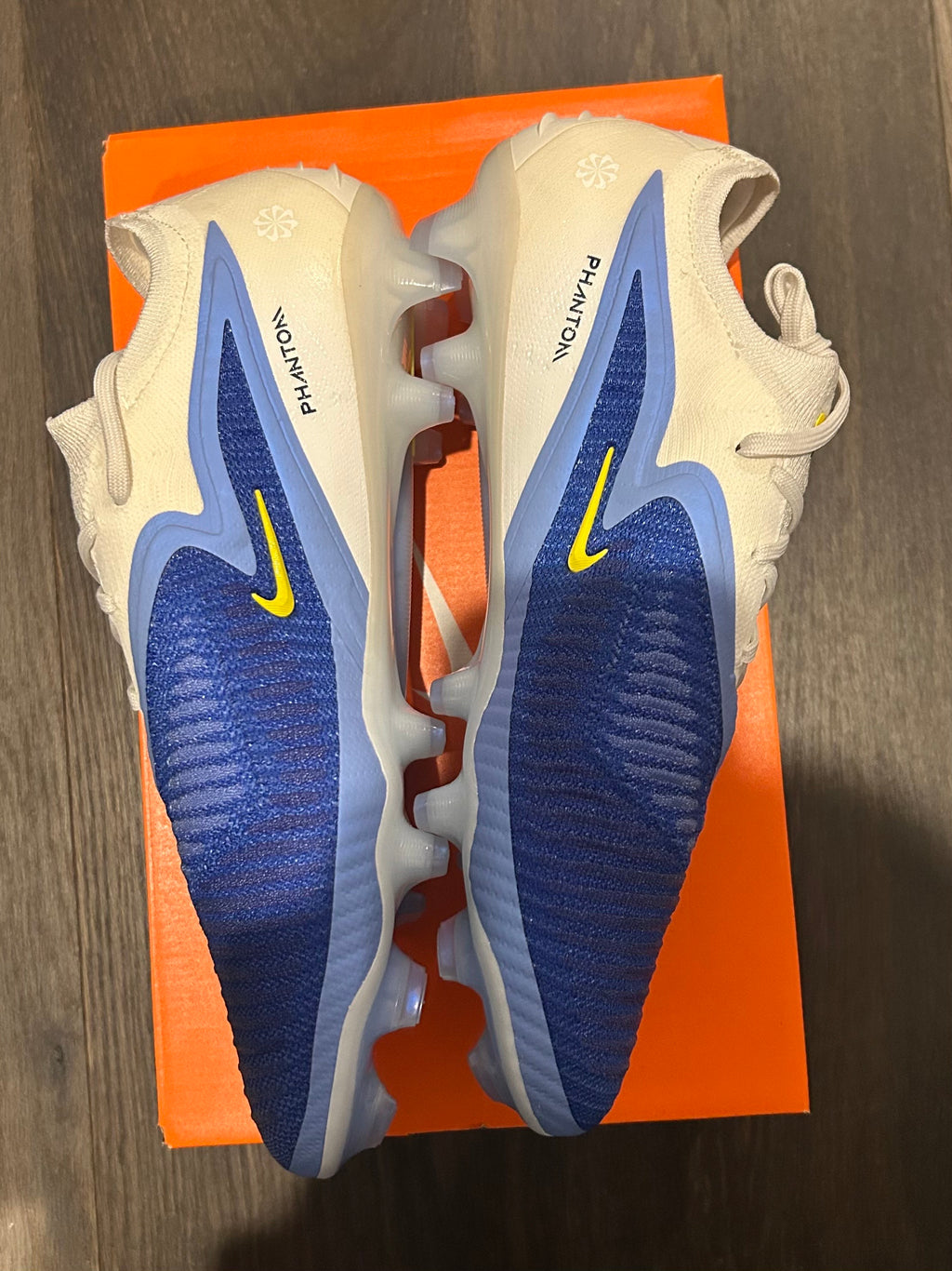 (SIZE US10.5) Nike Phantom 6 Low Elite Firm-Ground Football Boot