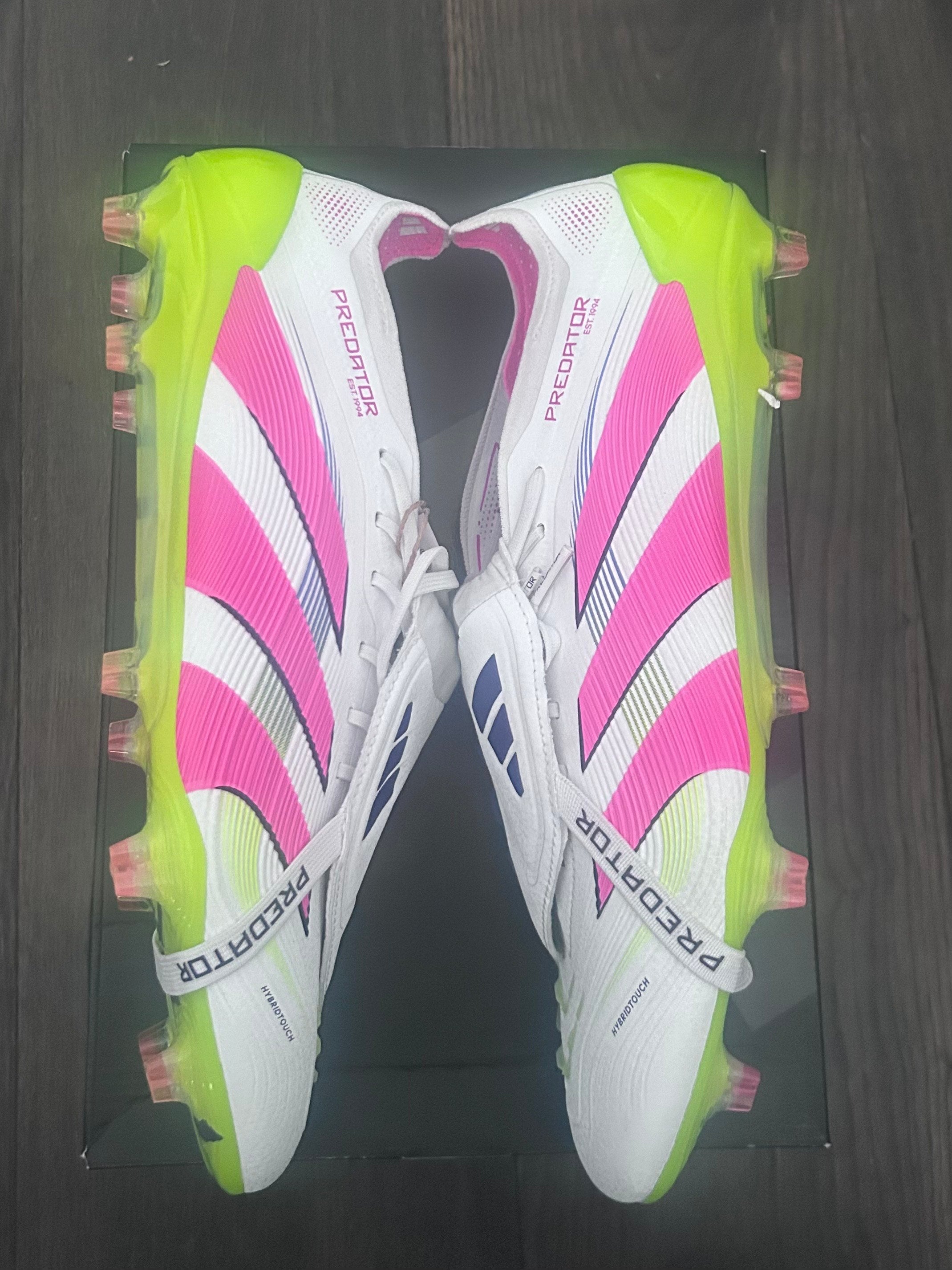 ( US 12) Adidas Predator Elite Fold-Over Tongue Firm Ground Boots
