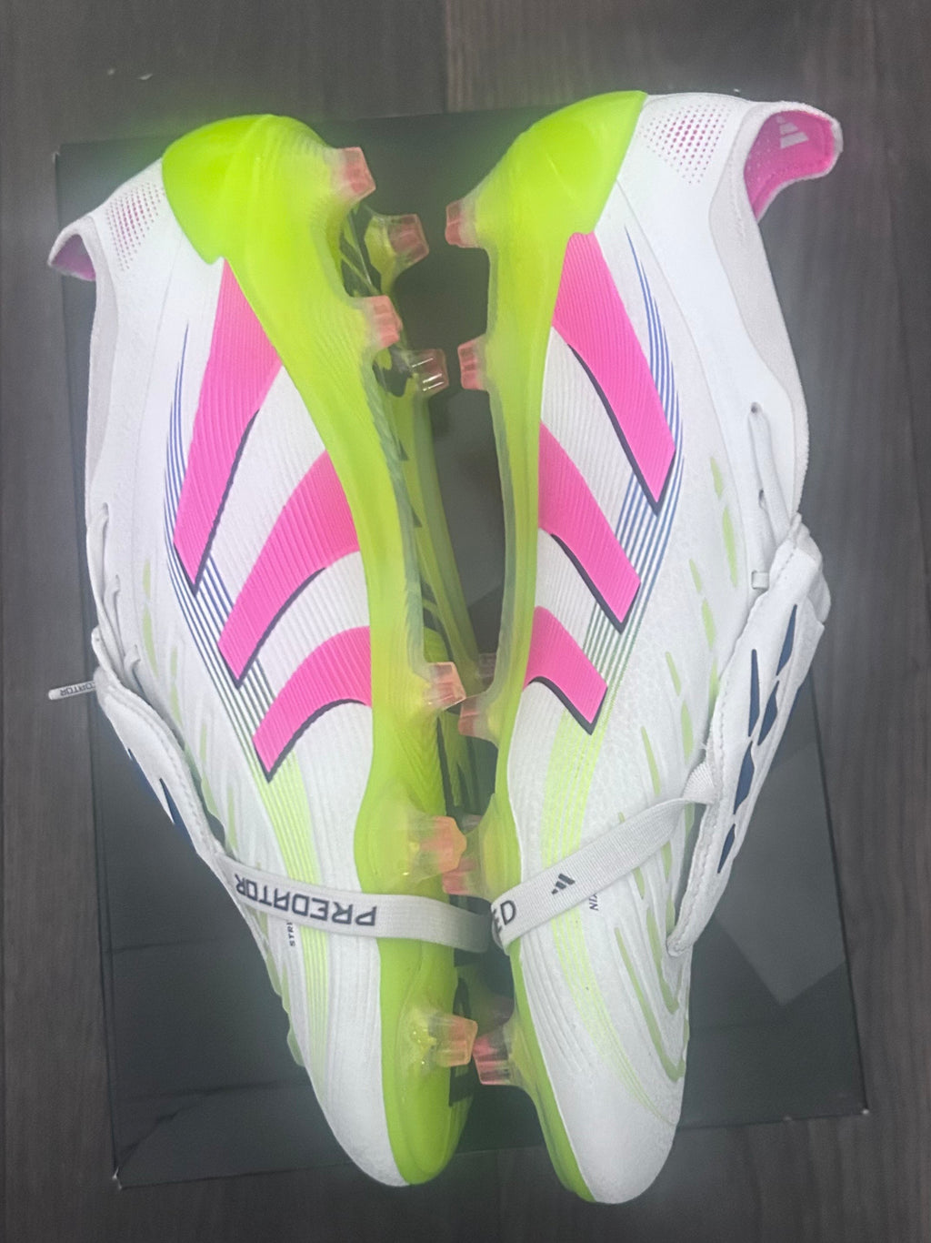 ( US 12) Adidas Predator Elite Fold-Over Tongue Firm Ground Boots